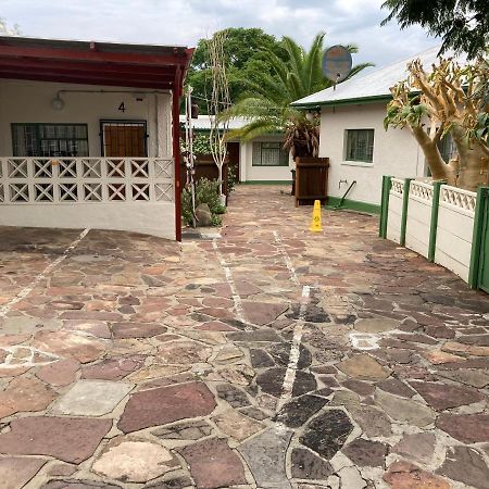Ramblers Self Catering Accommodation 빈트후크 외부 사진