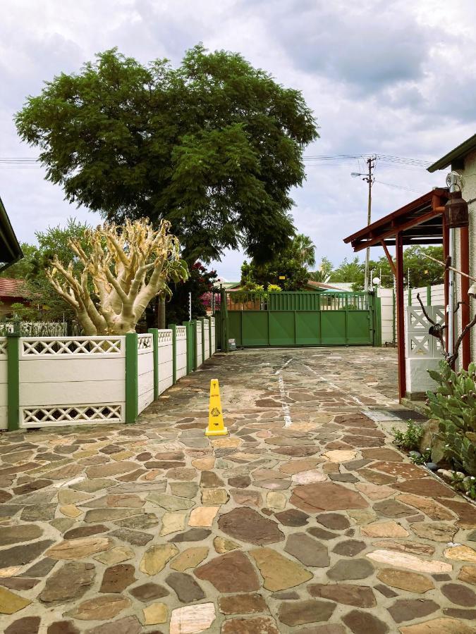 Ramblers Self Catering Accommodation 빈트후크 외부 사진