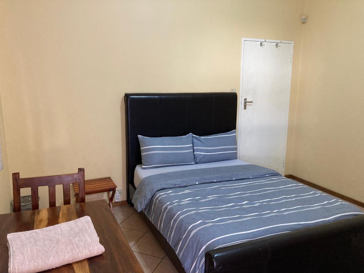 Ramblers Self Catering Accommodation 빈트후크 외부 사진