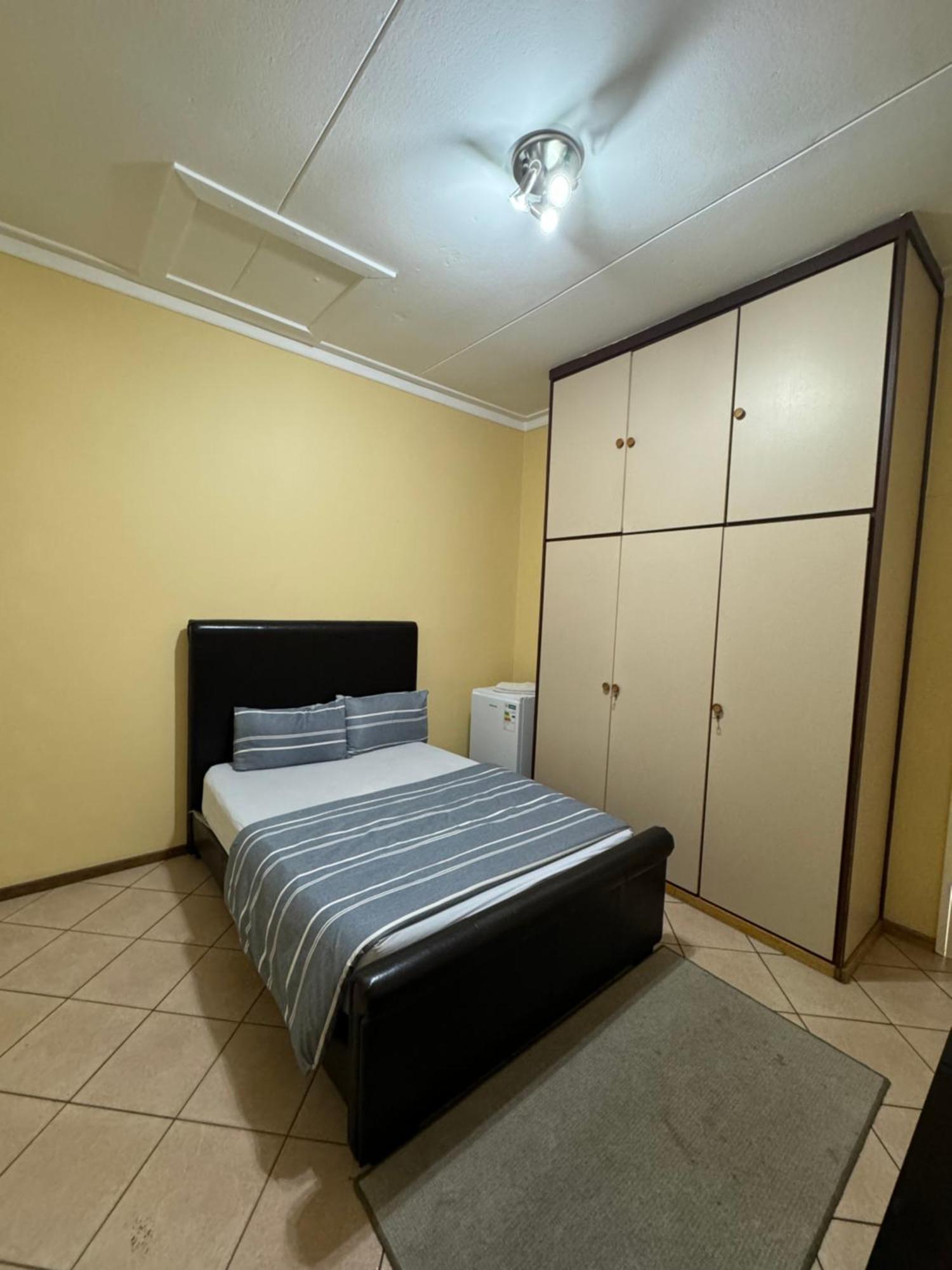 Ramblers Self Catering Accommodation 빈트후크 외부 사진