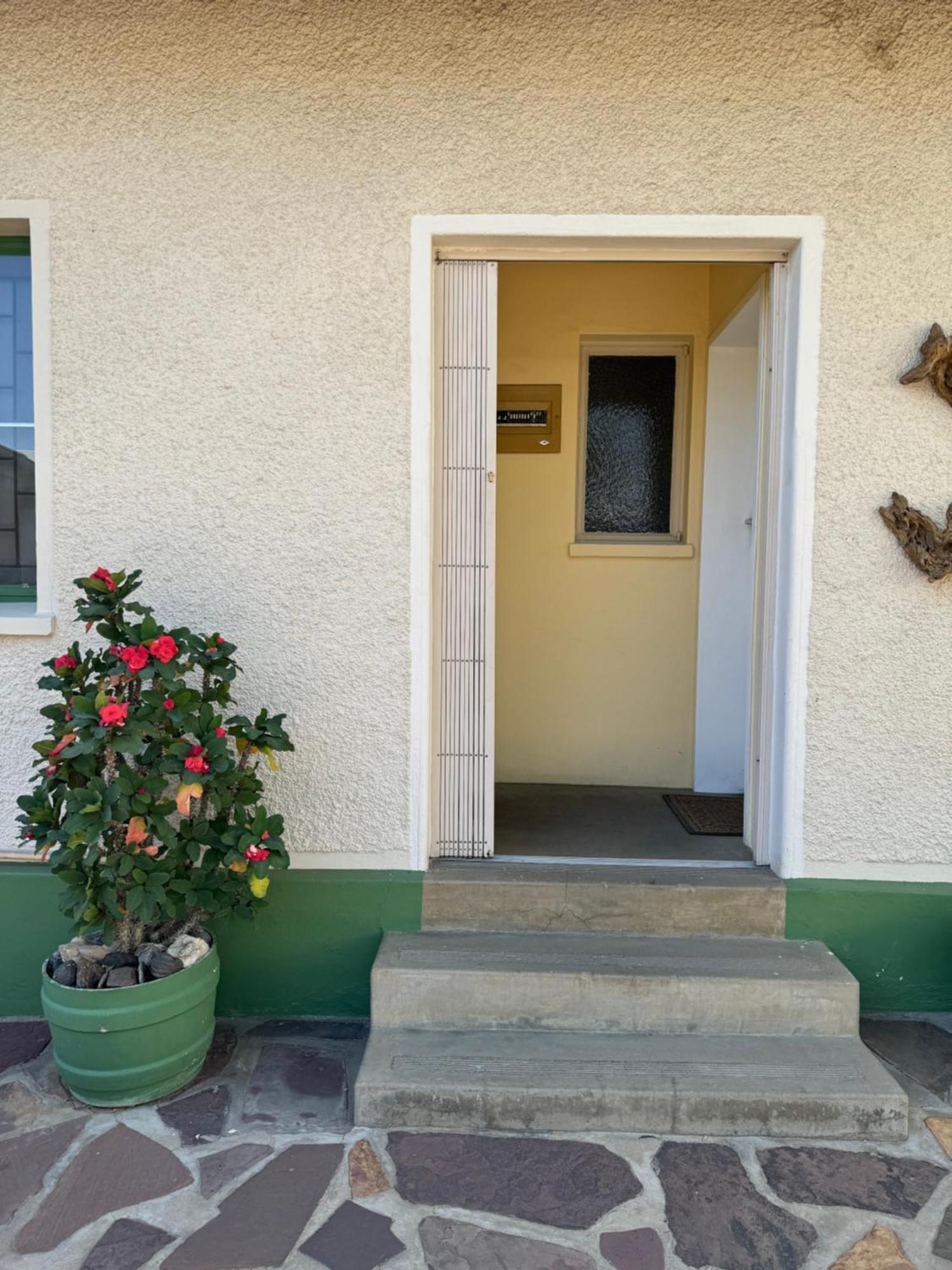 Ramblers Self Catering Accommodation 빈트후크 외부 사진